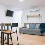 Rent 3 bedroom apartment of 60 m² in madrid