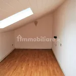 Rent 1 bedroom apartment of 400 m² in vimercate