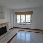 Rent 3 bedroom apartment of 110 m² in Amadora