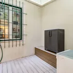 Rent 4 bedroom apartment of 75 m² in Lisbon