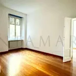 Rent 3 bedroom apartment of 102 m² in Milan