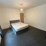 Rent 5 bedroom house in Luton