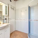 Rent 2 bedroom apartment of 85 m² in Verona