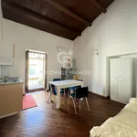 Rent 4 bedroom house of 90 m² in Ragusa