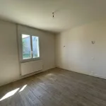 Maison de 90 m² avec 4 chambre(s) en location à chaunay