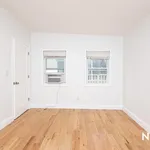 Rent 2 bedroom apartment in Brooklyn