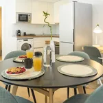 Rent 1 bedroom apartment of 624 m² in Málaga