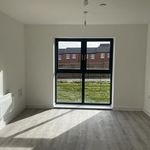 Rent 2 bedroom flat in East Midlands