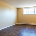 Rent 3 bedroom apartment in Sault Ste Marie, ON