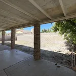 Rent 4 bedroom house of 177 m² in Palm Springs 