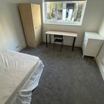 Rent 8 bedroom flat in Wales