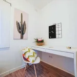 Rent a room of 75 m² in madrid