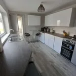 Rent 5 bedroom house in Wales