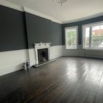 Rent 4 bedroom house in South East England