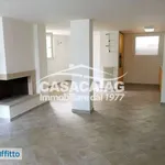 Affitto 6 camera casa di 320 m² in Rome