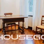 Rent 2 bedroom apartment of 138 m² in genova