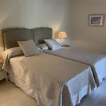 Rent 3 bedroom apartment of 175 m² in Puerto Banús