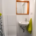 Rent 1 bedroom apartment of 25 m² in Cologne