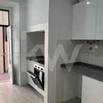 Rent 3 bedroom apartment of 105 m² in Lisbon