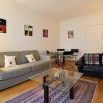Rent 1 bedroom apartment of 620 m² in Paris