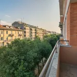 Rent 4 bedroom apartment of 134 m² in Milano