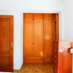 Rent 3 bedroom apartment in Madrid