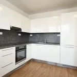 Pronajměte si 3 ložnic/e byt o rozloze 61 m² v vrsovice