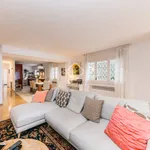 Alquilo 5 dormitorio casa de 380 m² en Barcelona