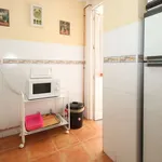 Rent a room of 140 m² in granada