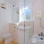 Rent 2 bedroom flat in Aberdeen