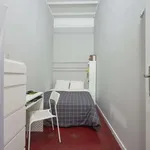 Rent a room in lisbon