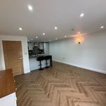 Rent 2 bedroom flat in West Midlands