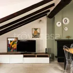 Rent 2 bedroom apartment of 88 m² in Milano