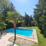 Rent 6 bedroom house of 850 m² in Athens