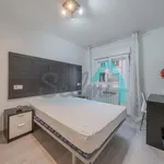 Alquilo 3 dormitorio apartamento de 90 m² en Oviedo