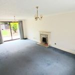 Rent 4 bedroom flat in East Of England