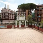 Rent 5 bedroom apartment of 160 m² in Roma