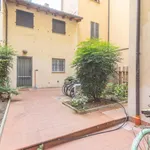 Rent 2 bedroom apartment in Bologna