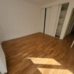 Appartement de 113 m² avec 5 chambre(s) en location à Marcy L Etoile