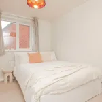 Rent 2 bedroom flat in South East England