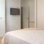 Rent a room of 70 m² in madrid