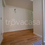 Affitto 3 camera casa di 174 m² in Novara