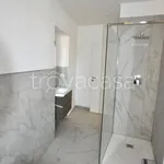 Rent 3 bedroom apartment of 90 m² in Novara