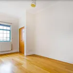 Rent 2 bedroom apartment in London