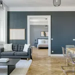 Miete 4 Schlafzimmer wohnung von 140 m² in Vienna