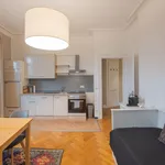 Rent 1 bedroom apartment of 700 m² in Stuttgart