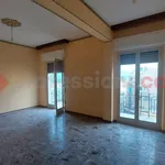 Rent 4 bedroom apartment of 160 m² in Reggio Calabria