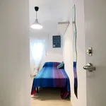 Rent a room of 130 m² in madrid