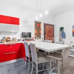 Rent 2 bedroom apartment of 72 m² in Milan