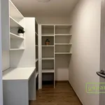 Pronajměte si 2 ložnic/e byt o rozloze 89 m² v Olomouc